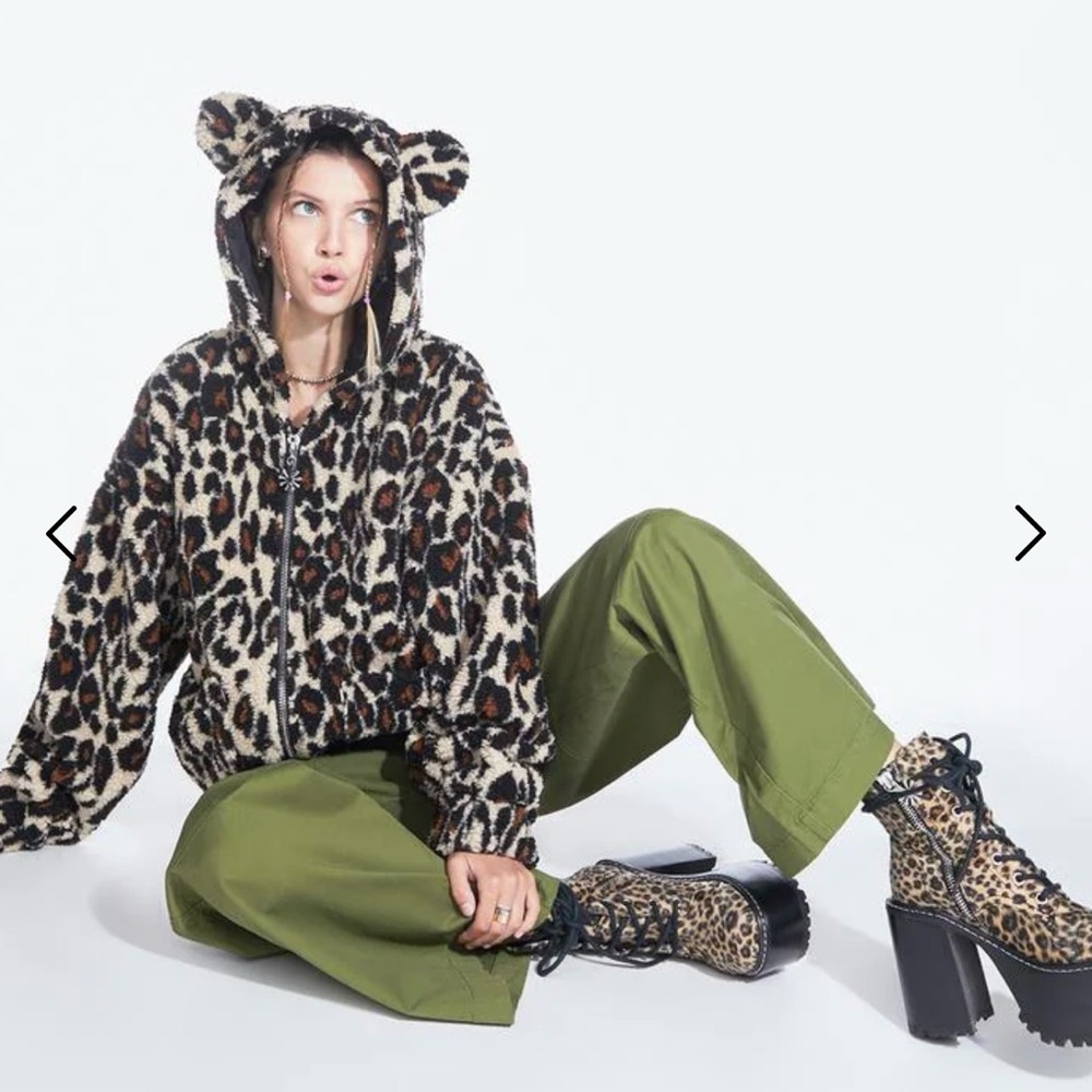 dELiA*s Leopard Print Hoodie IT'S A FUZZY STORY HOODED JACKET Dolls Kill Large